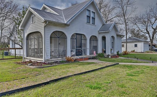 House in Carmine, Texas, United States 1