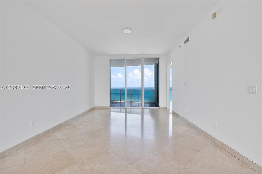 Condo in Sunny Isles Beach, Florida, United States 5 - 18174787