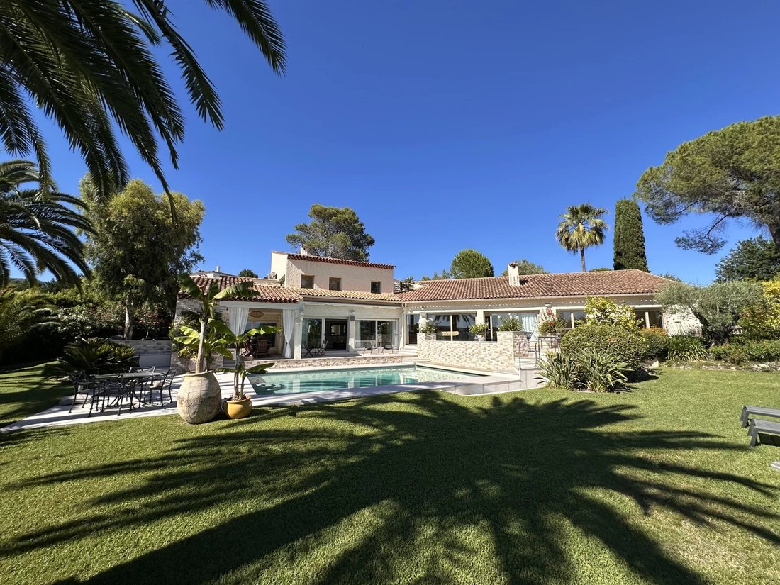 Villa in Quartiers Est les Salettes-Les Campons, La Colle-sur-Loup, France 1 - 18422050