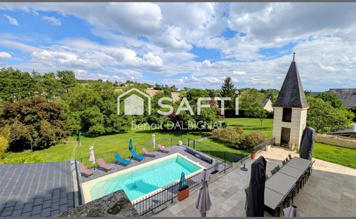 House in Chinon, Centre-Val de Loire, France 1