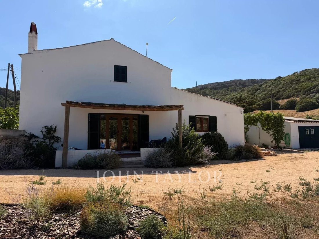 Estate in es Mercadal, Balearic Islands, Spain 2 - 18424334