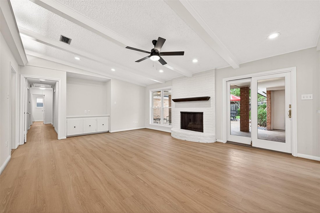 House in Sugar Land, Texas, United States 5 - 18423720