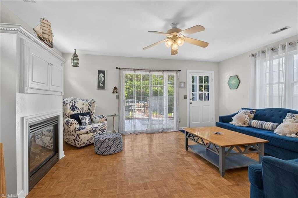 House in Virginia Beach, Virginia, United States 3 - 18420948