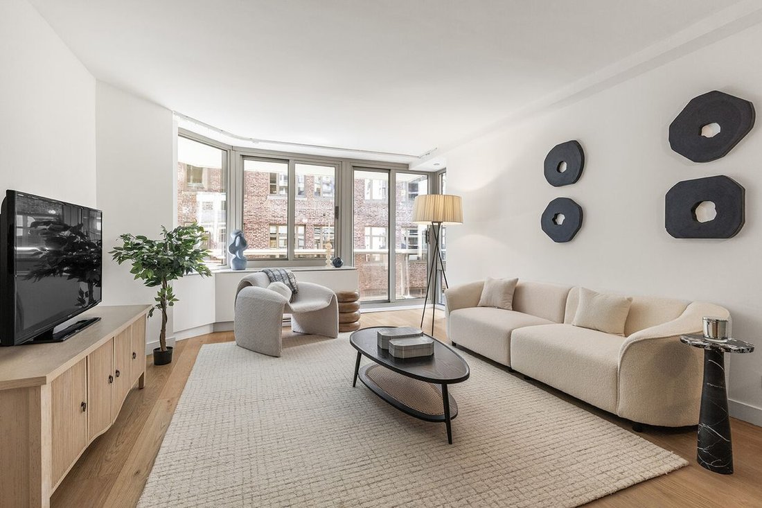 Condo in New York, New York, United States 1 - 17692446