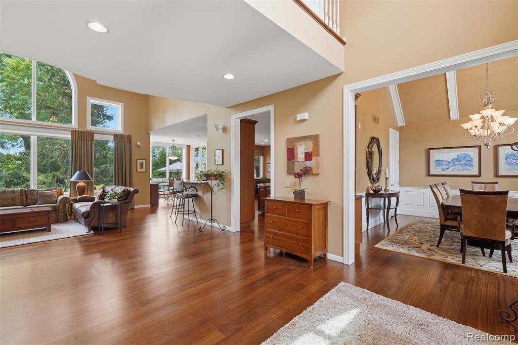 House in Orchard Lake Village, Michigan, United States 5 - 18379036