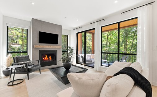 Condo in Mont-Tremblant, Quebec, Canada 1