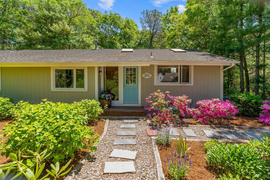 House in Mashpee, Massachusetts, United States 5 - 18420592
