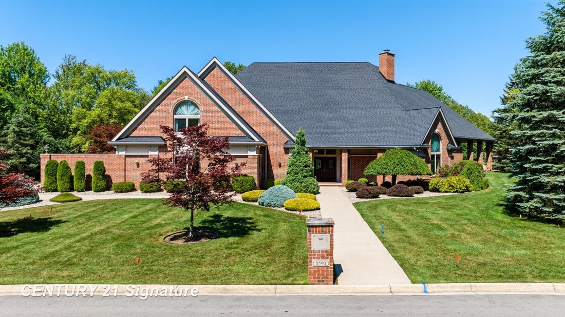 House in Saginaw, Michigan, United States 1 - 18423893