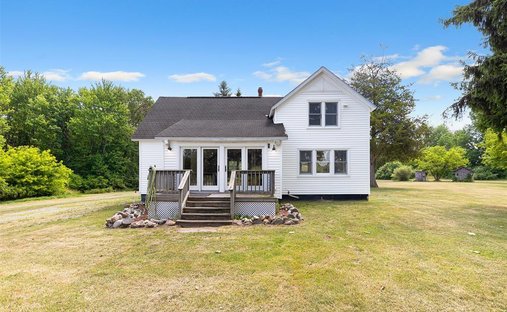 House in Brownstown Charter Township, Michigan, United States 1
