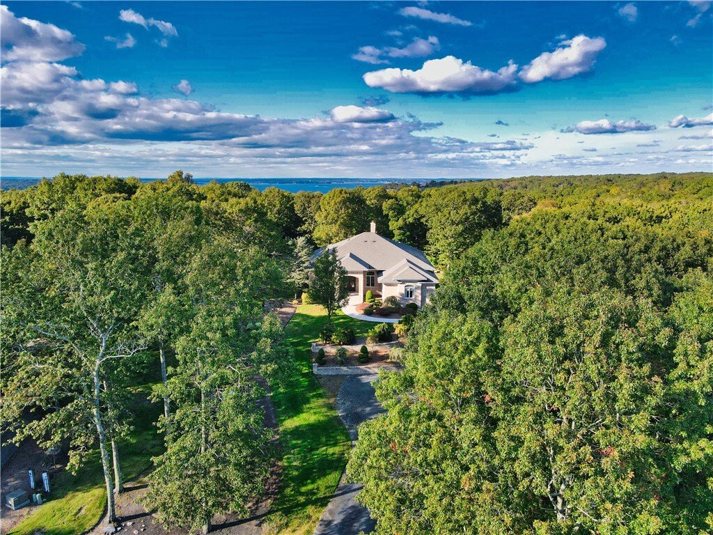 House in Tiverton, Rhode Island, United States 4 - 18422559