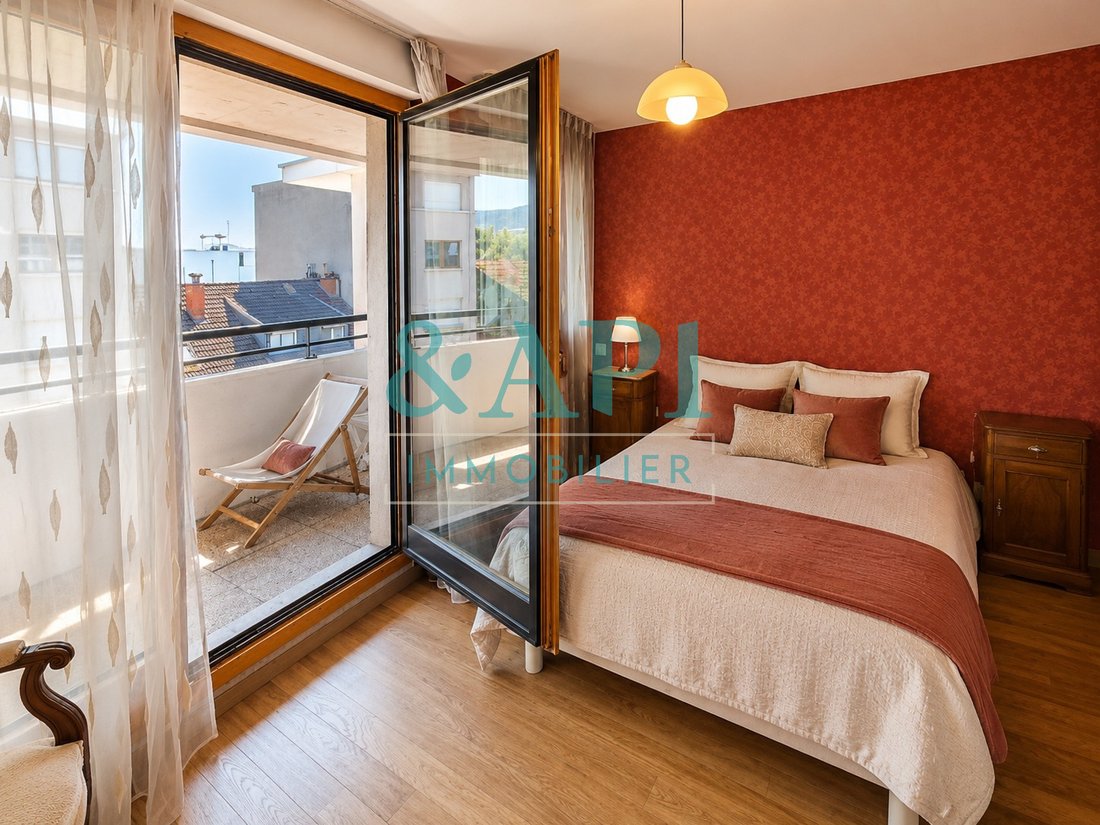 Apartment in Cités, Thonon-les-Bains, France 3 - 18422873