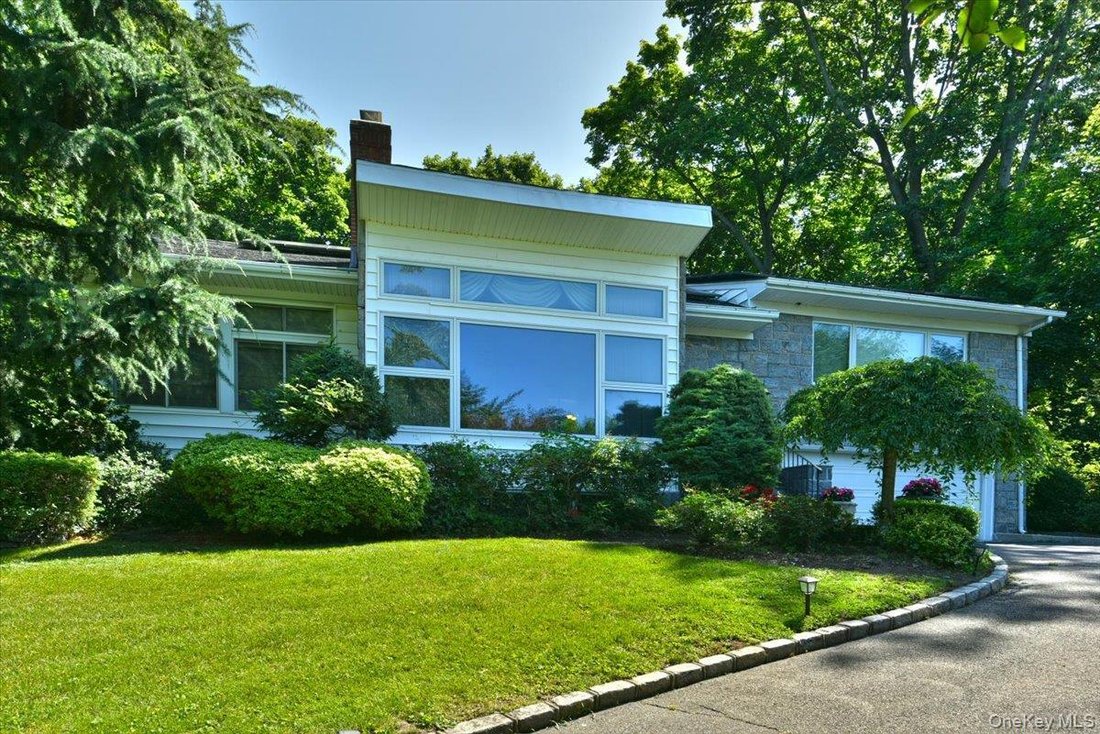 House in Great Neck, New York, United States 2 - 18422632