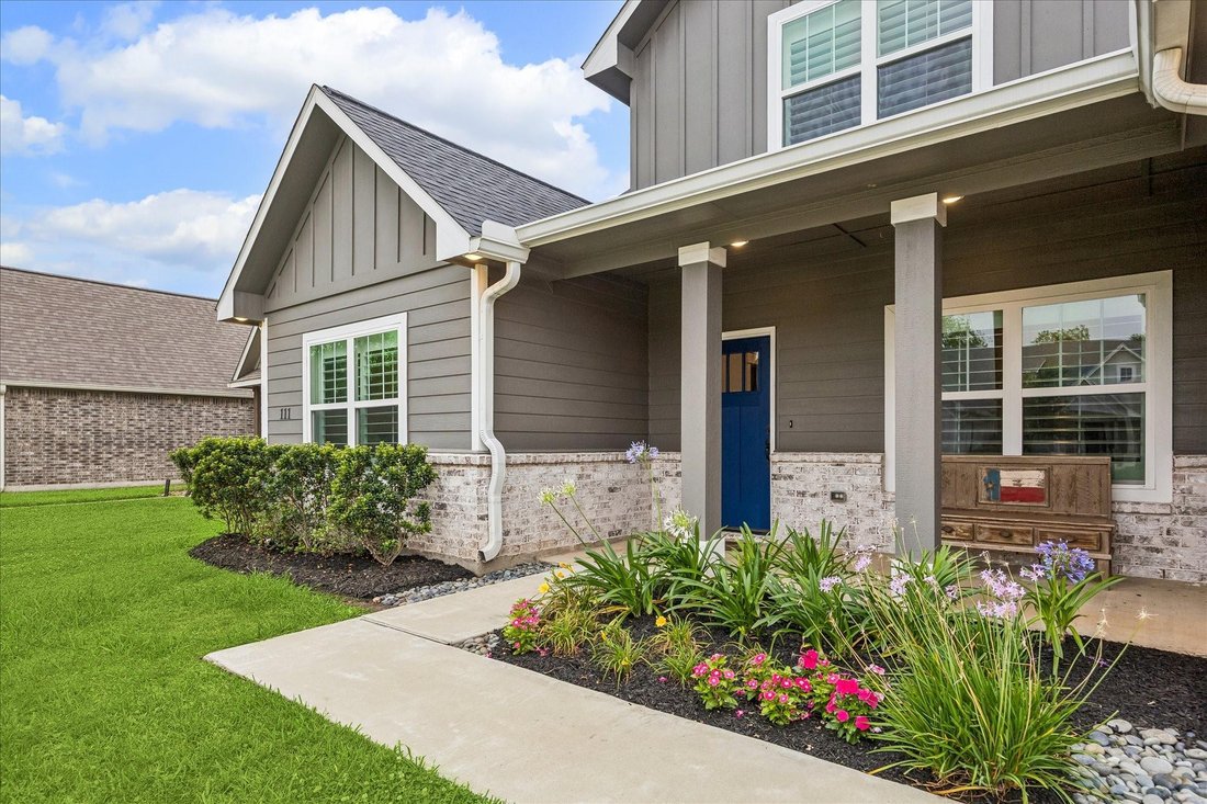 House in Lake Jackson, Texas, United States 2 - 18423670