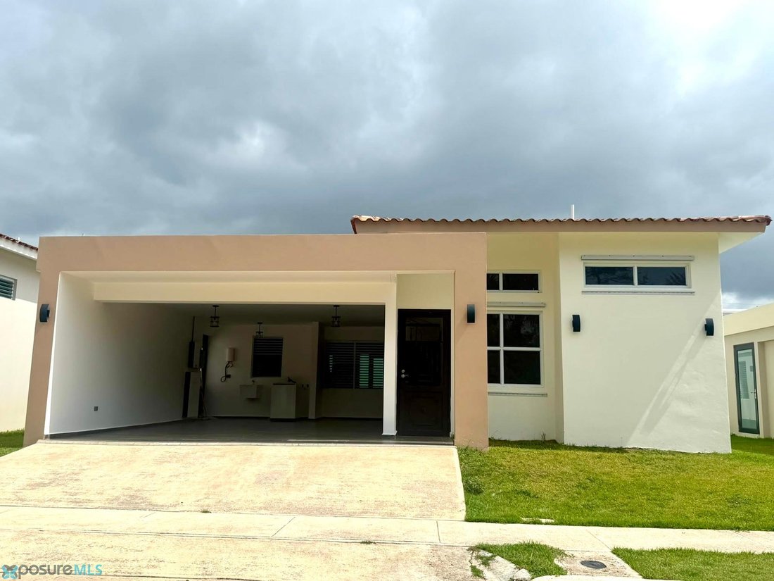 House in Aguada, Aguada, Puerto Rico 1 - 18421300