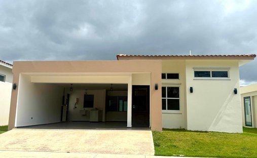 House in Aguada, Aguada, Puerto Rico 1