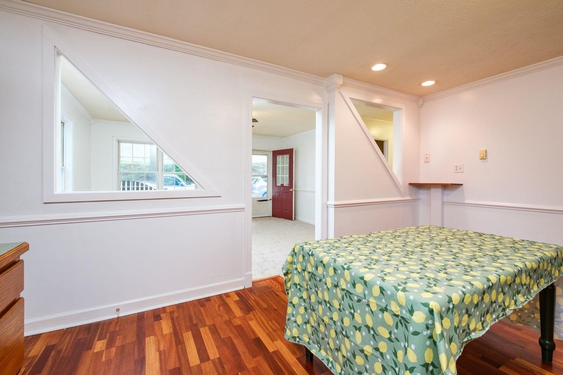 Apartment in Staunton, Virginia, United States 5 - 18422427
