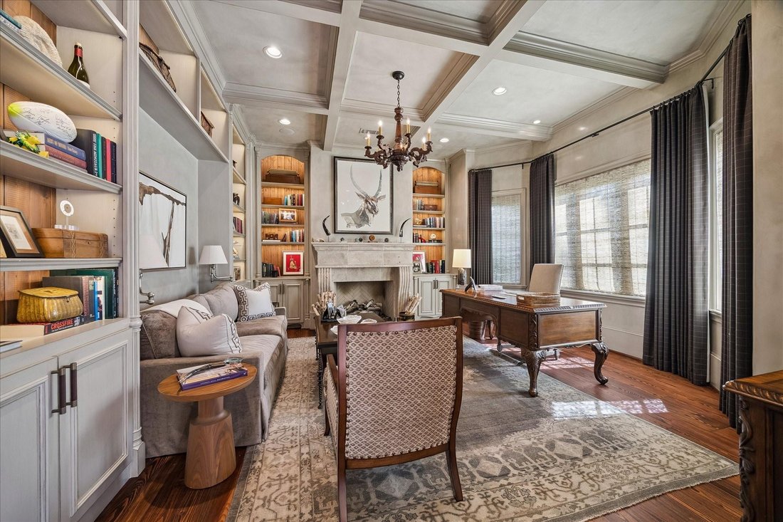 House in Houston, Texas, United States 5 - 18423682
