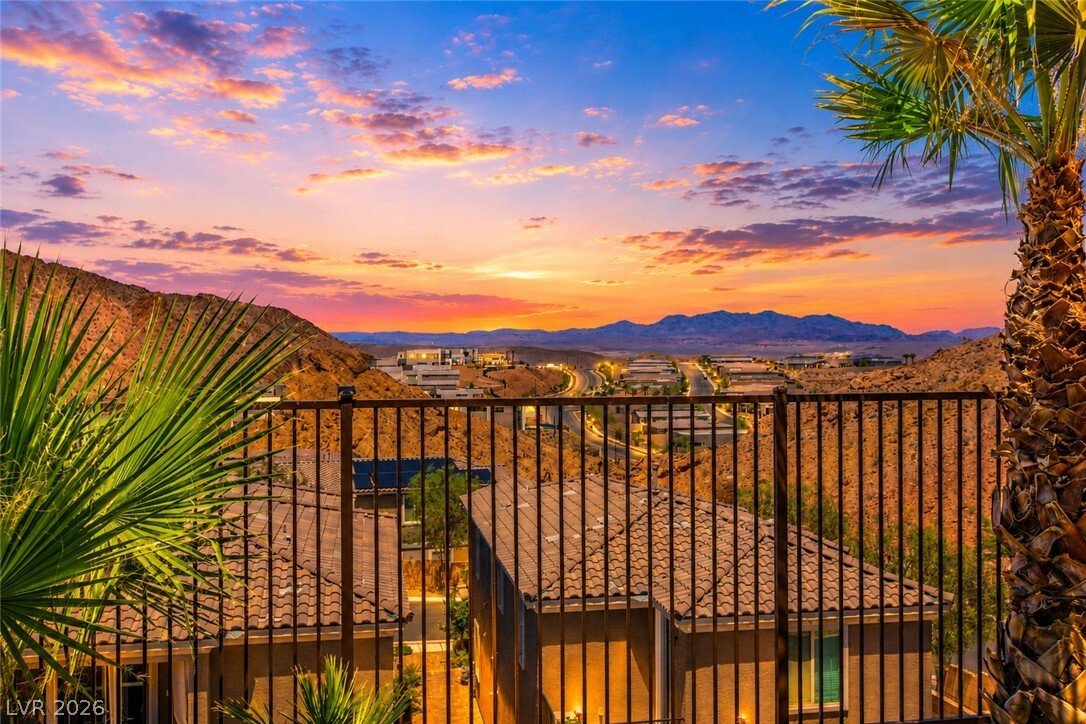 House in Henderson, Nevada, United States 3 - 18423925