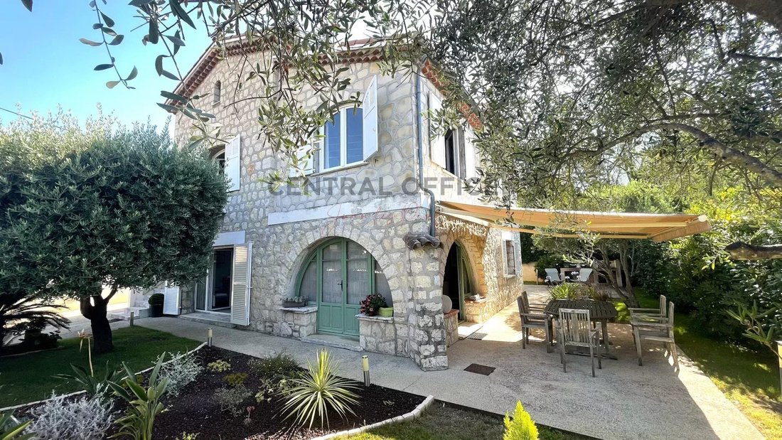 House in Pont du Lys-Antibes les Pins, Antibes, France 1 - 18421258