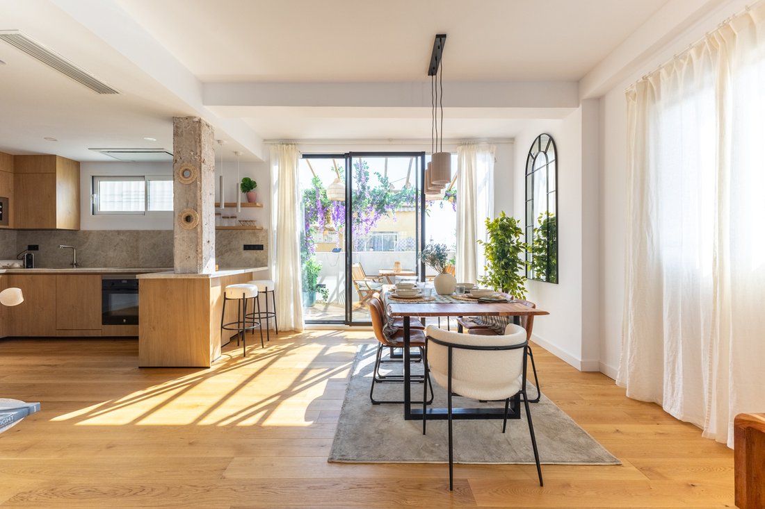 Apartment in Extramurs, Valencia, Spain 1 - 18424317