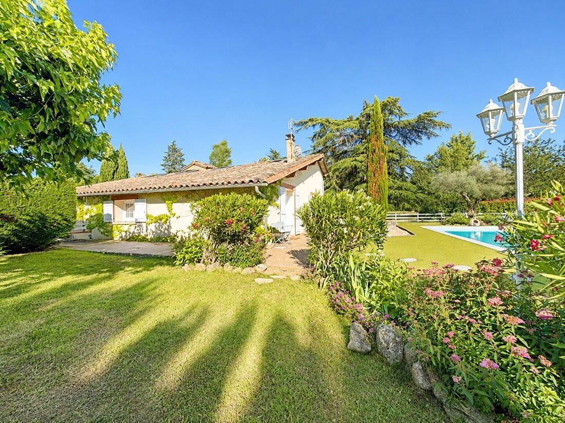House in Bouloc, Occitania, France 1 - 18421004