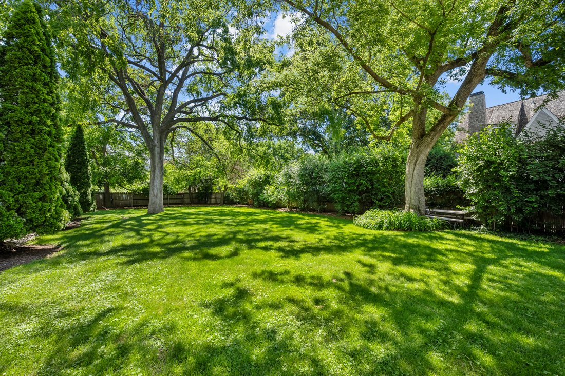 House in Kenilworth, Illinois, United States 2 - 18420892