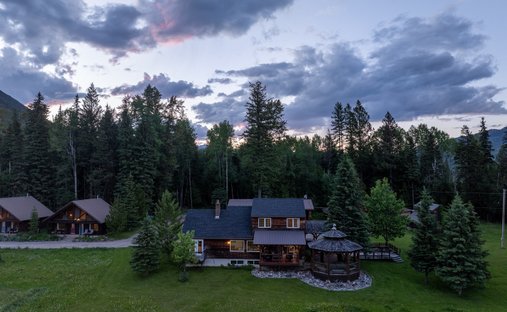 House in Fernie, British Columbia, Canada 1