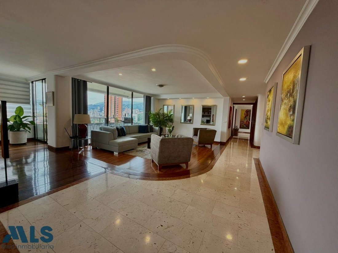 Apartment in Medellín, Antioquia, Colombia 2 - 18421492