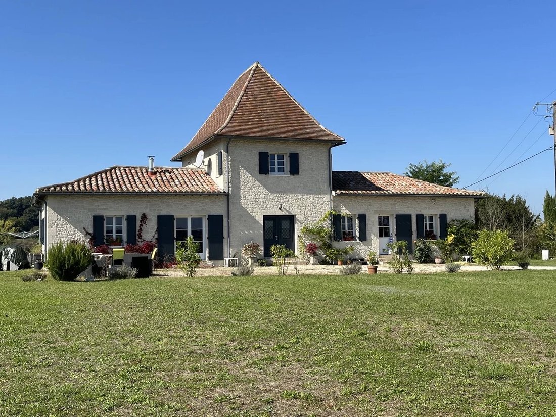 House in Loubès-Bernac, Nouvelle-Aquitaine, France 1 - 18424039