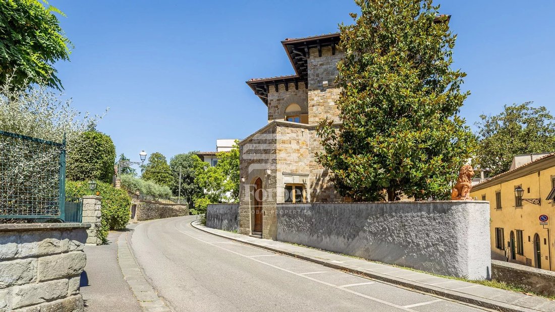 Villa in Center, Florence, Tuscany 3 - 18421350