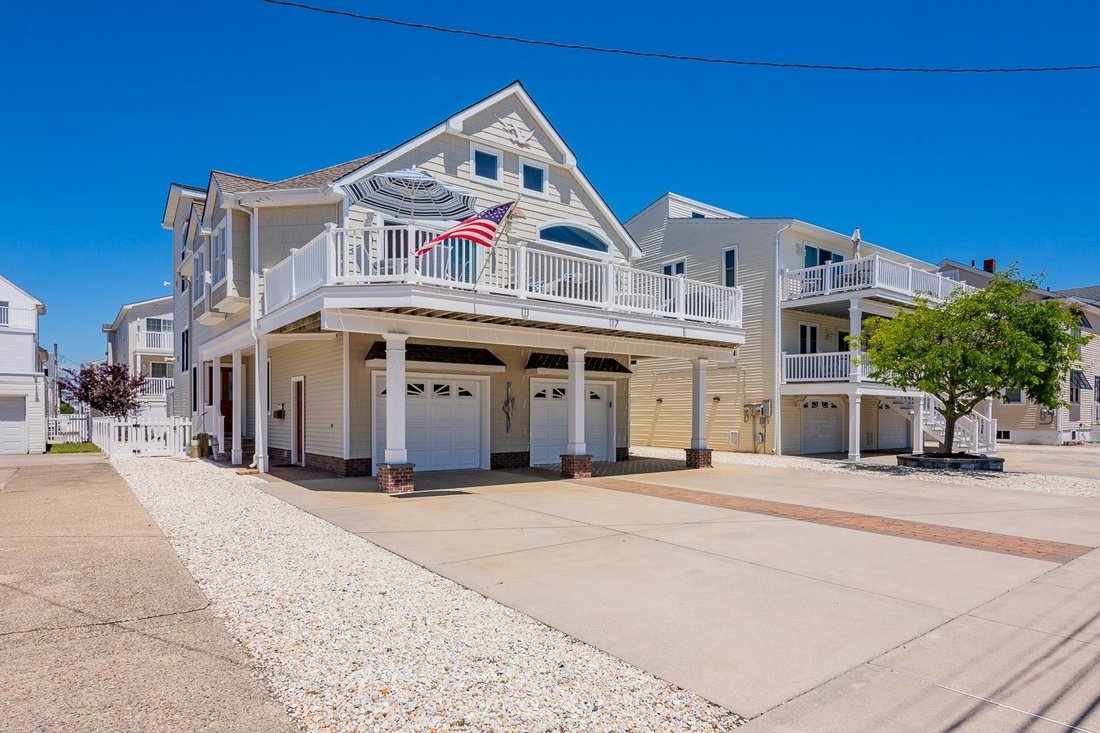 Townhouse in Sea Isle City, New Jersey, United States 1 - 18422977