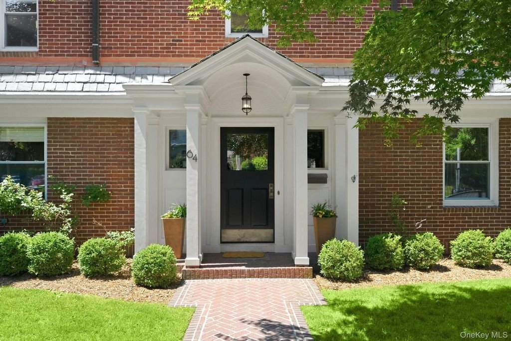 House in White Plains, New York, United States 2 - 18425000