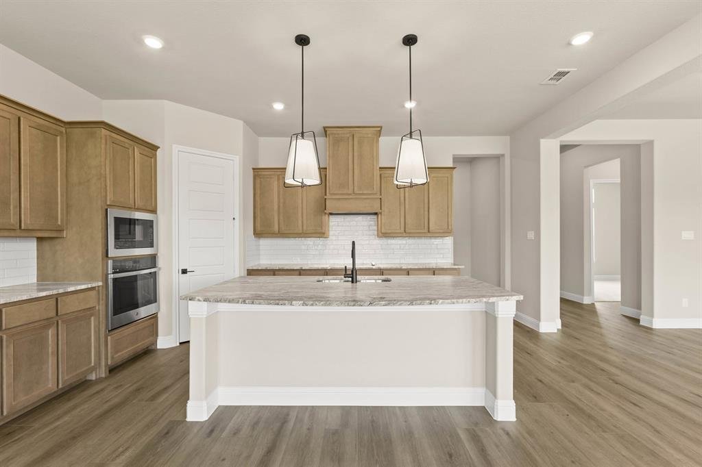 House in Joshua, Texas, United States 4 - 17633442