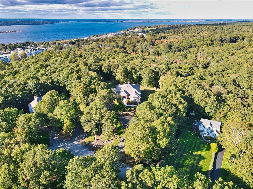 House in Tiverton, Rhode Island, United States 5 - 18422559