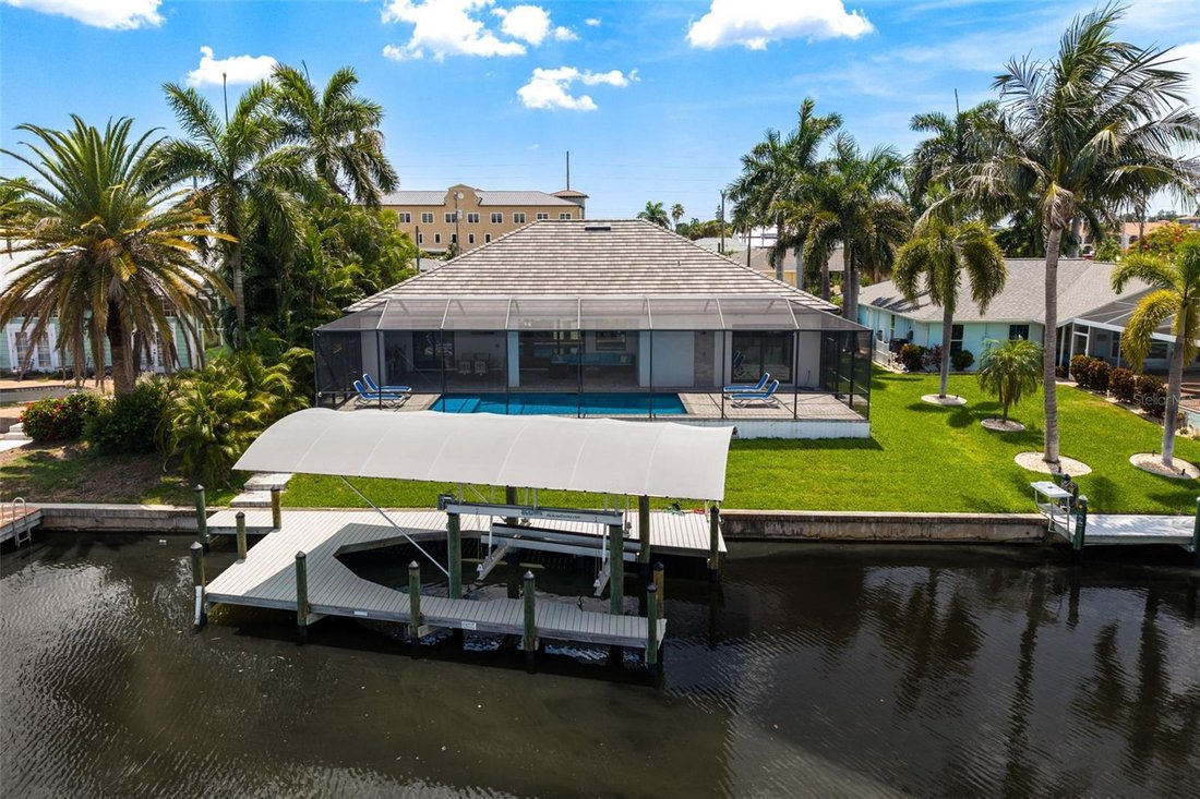 House in Cape Coral, Florida, United States 4 - 18422186