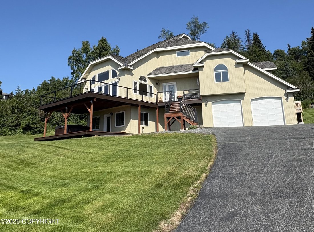 House in Anchorage, Alaska, United States 1 - 17827832