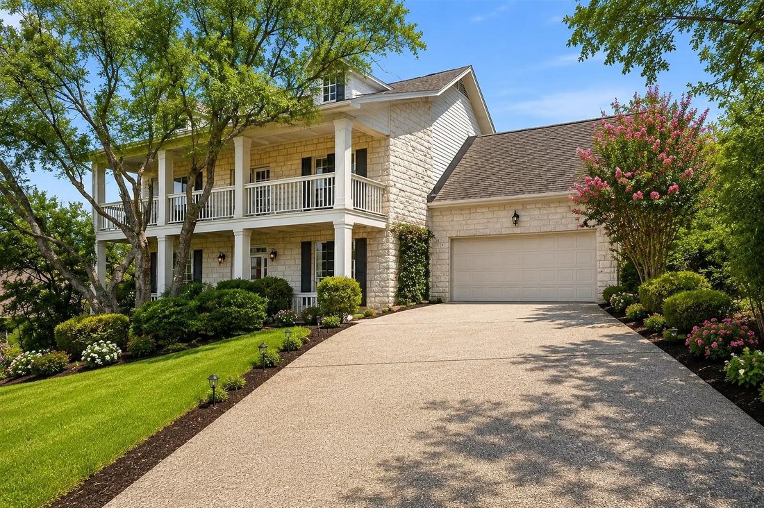 House in Austin, Texas, United States 1 - 17383357
