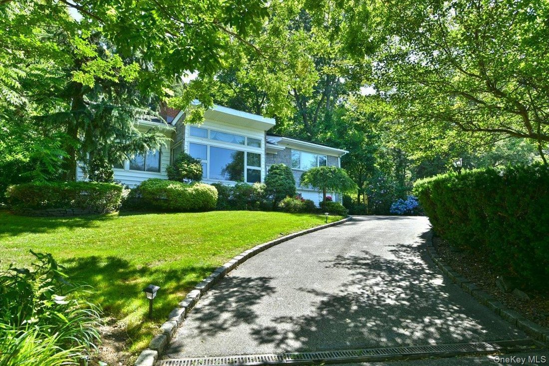 House in Great Neck, New York, United States 1 - 18422632
