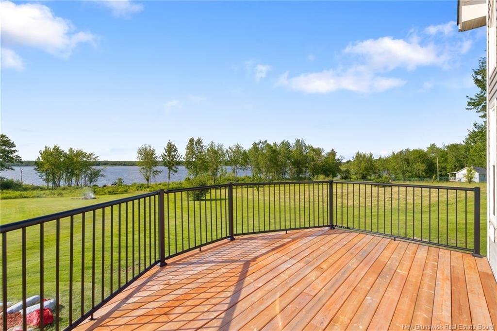 House in Cumberland Bay, New Brunswick, Canada 5 - 18422598