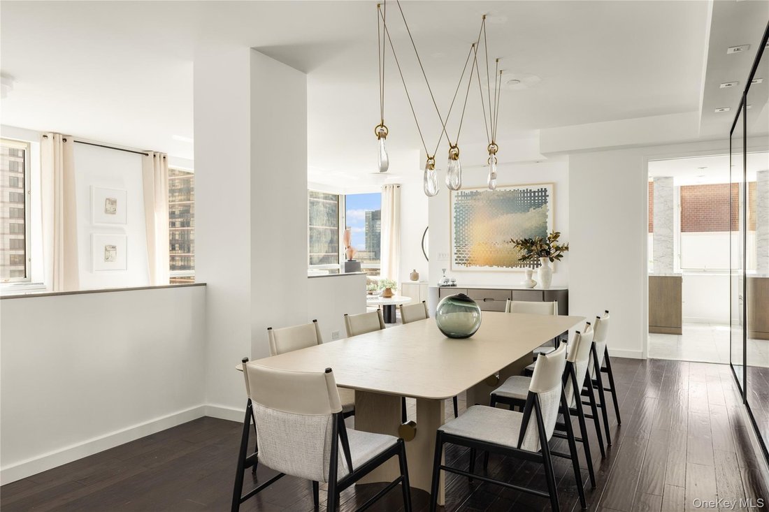 Condo in New York, New York, United States 5 - 18423458