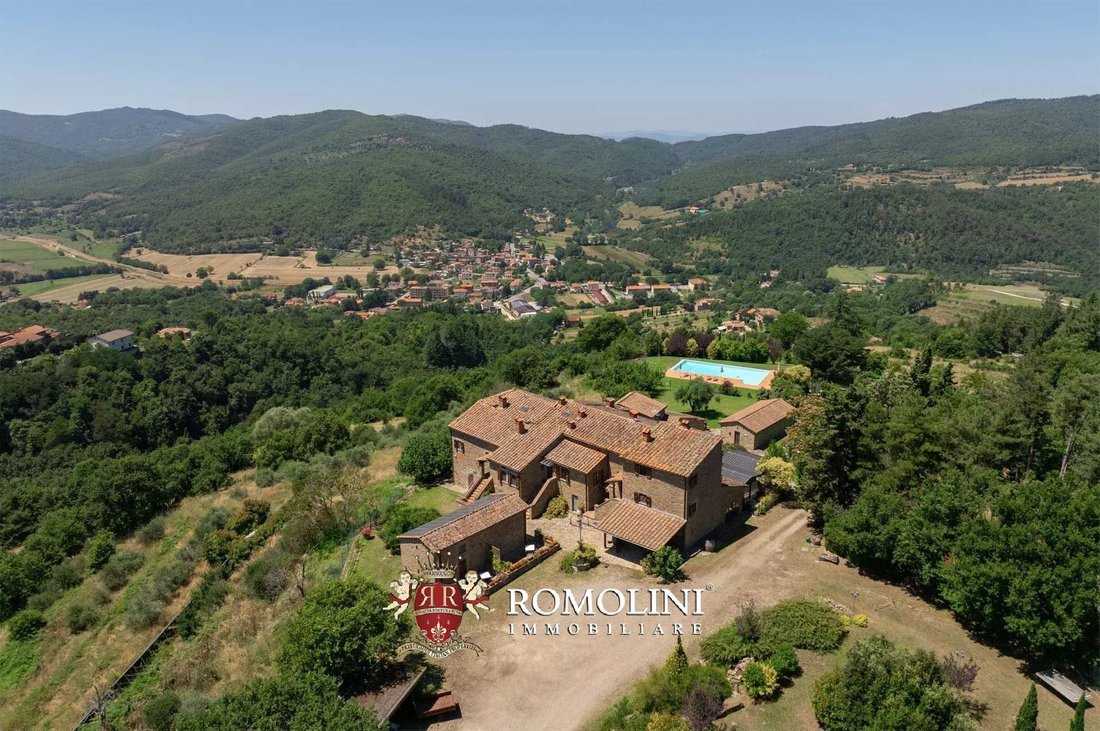 Estate in Palazzo del Pero, Arezzo, Tuscany 4 - 15664628