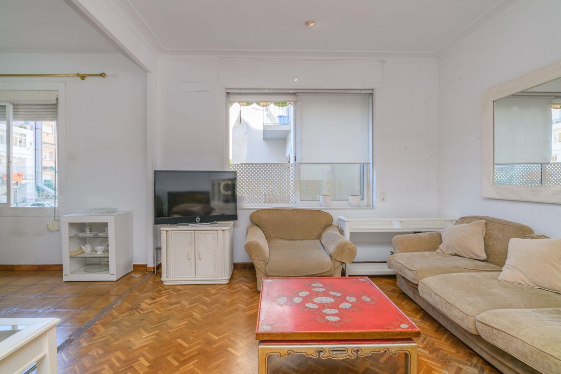 Apartment in Sarrià-Sant Gervasi, Barcelona, Spain 3 - 18424035
