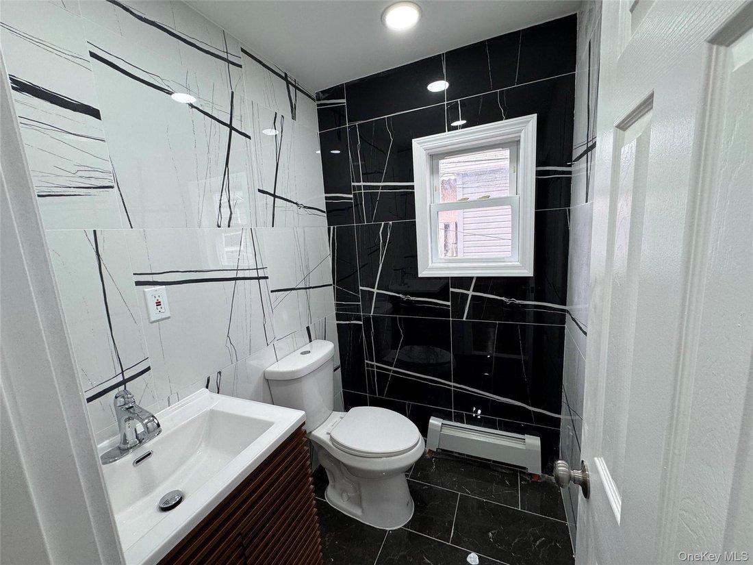 Apartment in New York, New York, United States 3 - 18423441