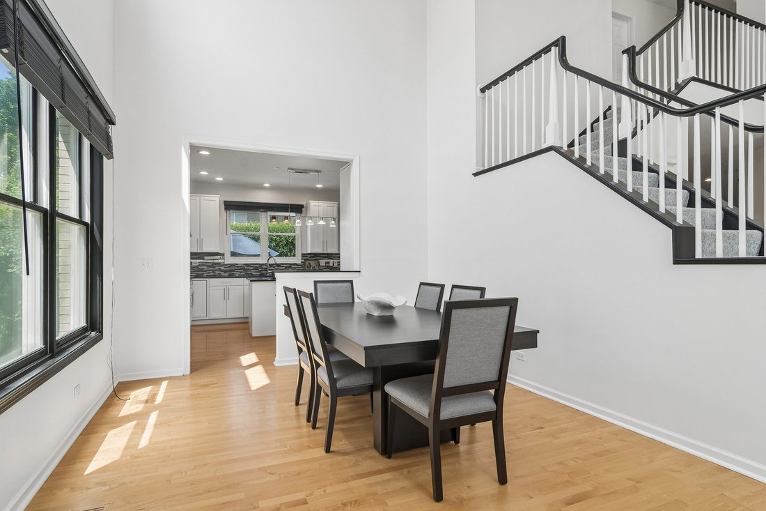 House in Buffalo Grove, Illinois, United States 5 - 18423366