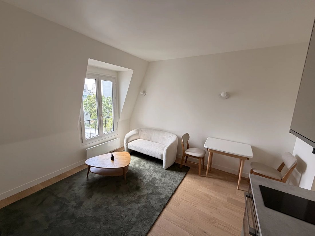 Apartment in Muette Sud, Paris 16e Arrondissement, Paris 4 - 16510824