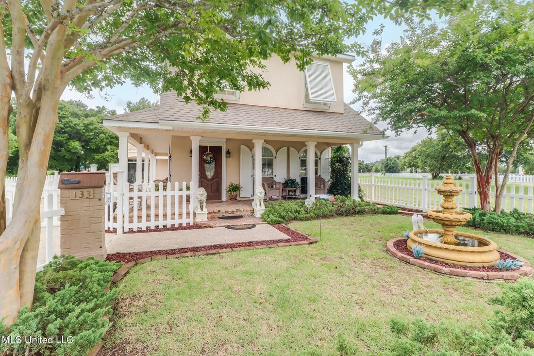 House in Biloxi, Mississippi, United States 1 - 18422989