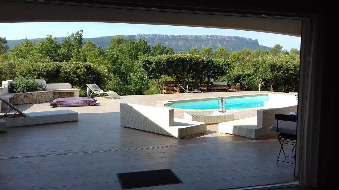 House in Centre Ville, Saint-Maximin-la-Sainte-Baume, France 2 - 18423068