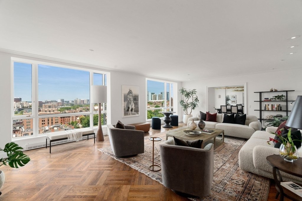 Condo in Boston, Massachusetts, United States 1 - 18420586