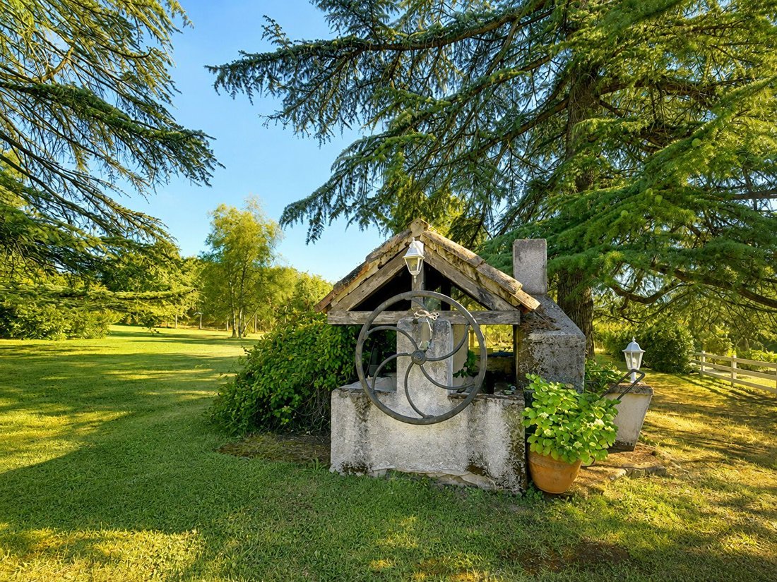 House in Bouloc, Occitania, France 5 - 18421004