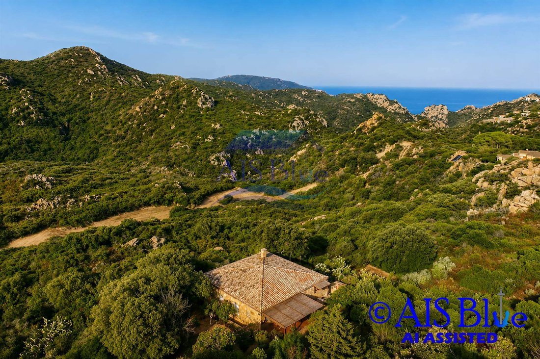 Villa in Trinita d'Agultu e Vignola, Sardinia, Italy 2 - 18424025
